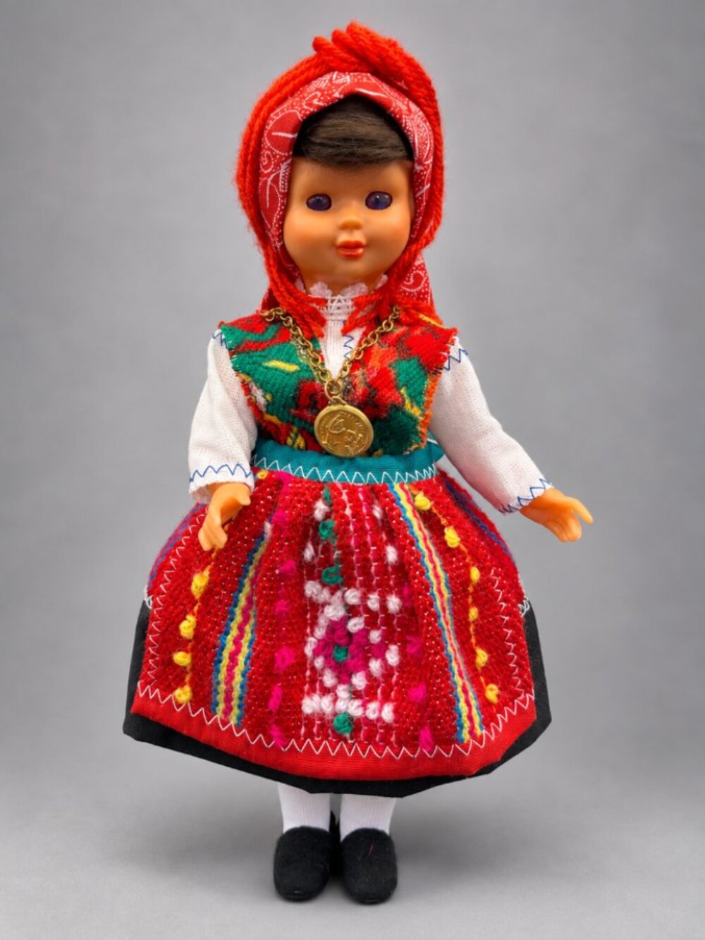 Vintage Portugal Minho Folk Doll 9" Traditional Portuguese Costume Sleep Eyes
